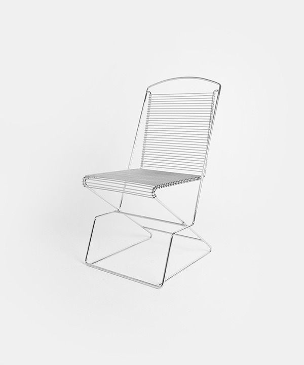 100079. Kreuzschwinger Chairs