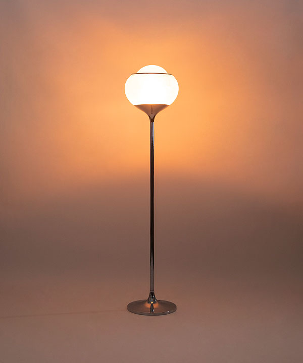 100065. Guzzini floor lamp
