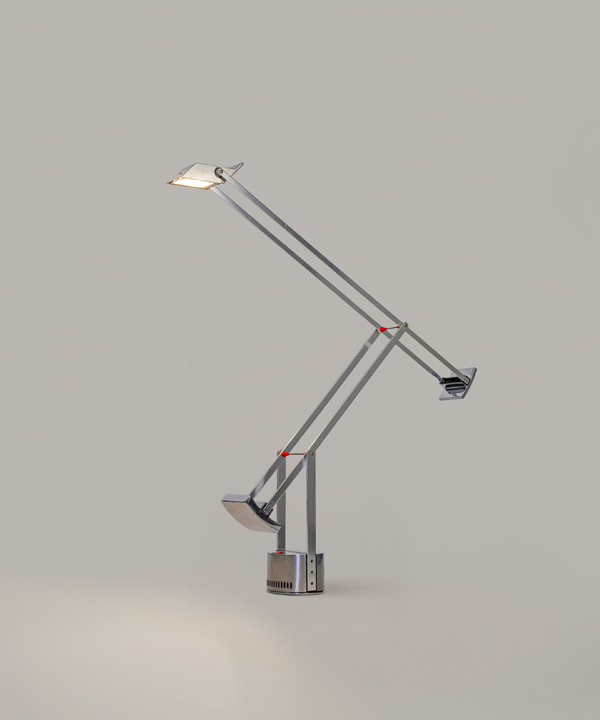 101254. [Artemide] 단스텐드